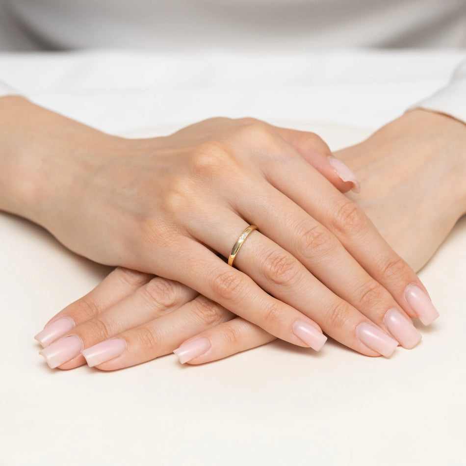 Bague en or avec zircone
