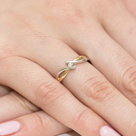 8k-gold-ring-with-zirconia-weaved-w191l-333-c