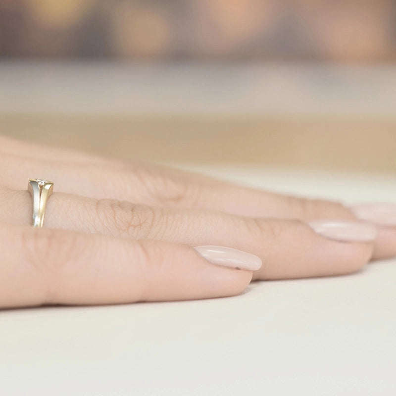 8k-gold-ring-with-zirconia-w207l-333-c