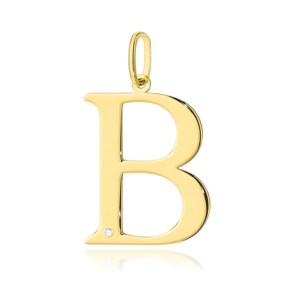 Veľký prívesok zo žltého zlata s iniciálou „B“ a diamantom