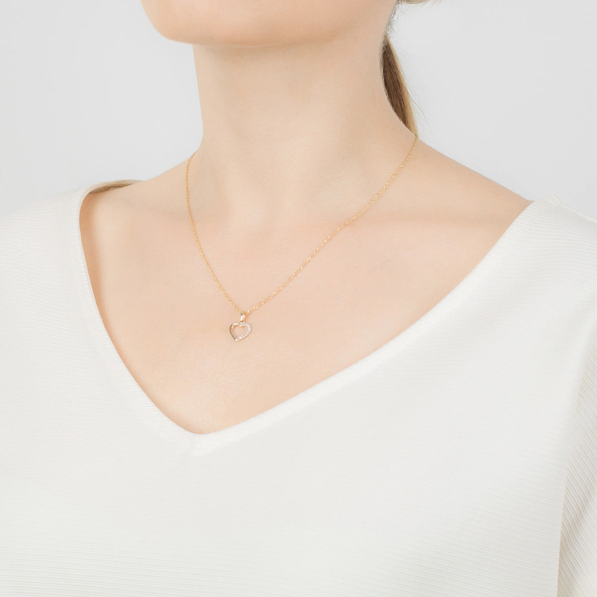 gold-pendant-with-zirconia-heart-z010-333