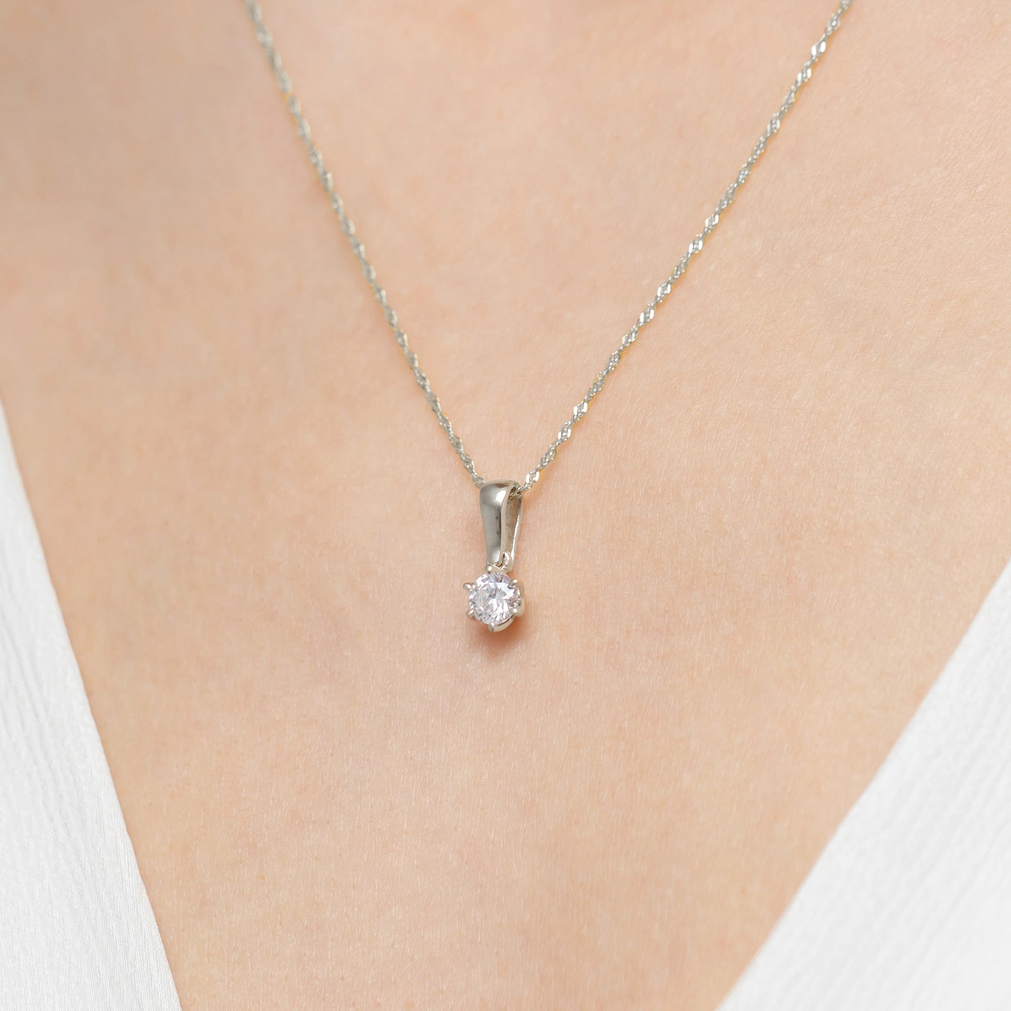 gold-pendant-with-0-40ct-lab-diamond-z0575-ldw-02