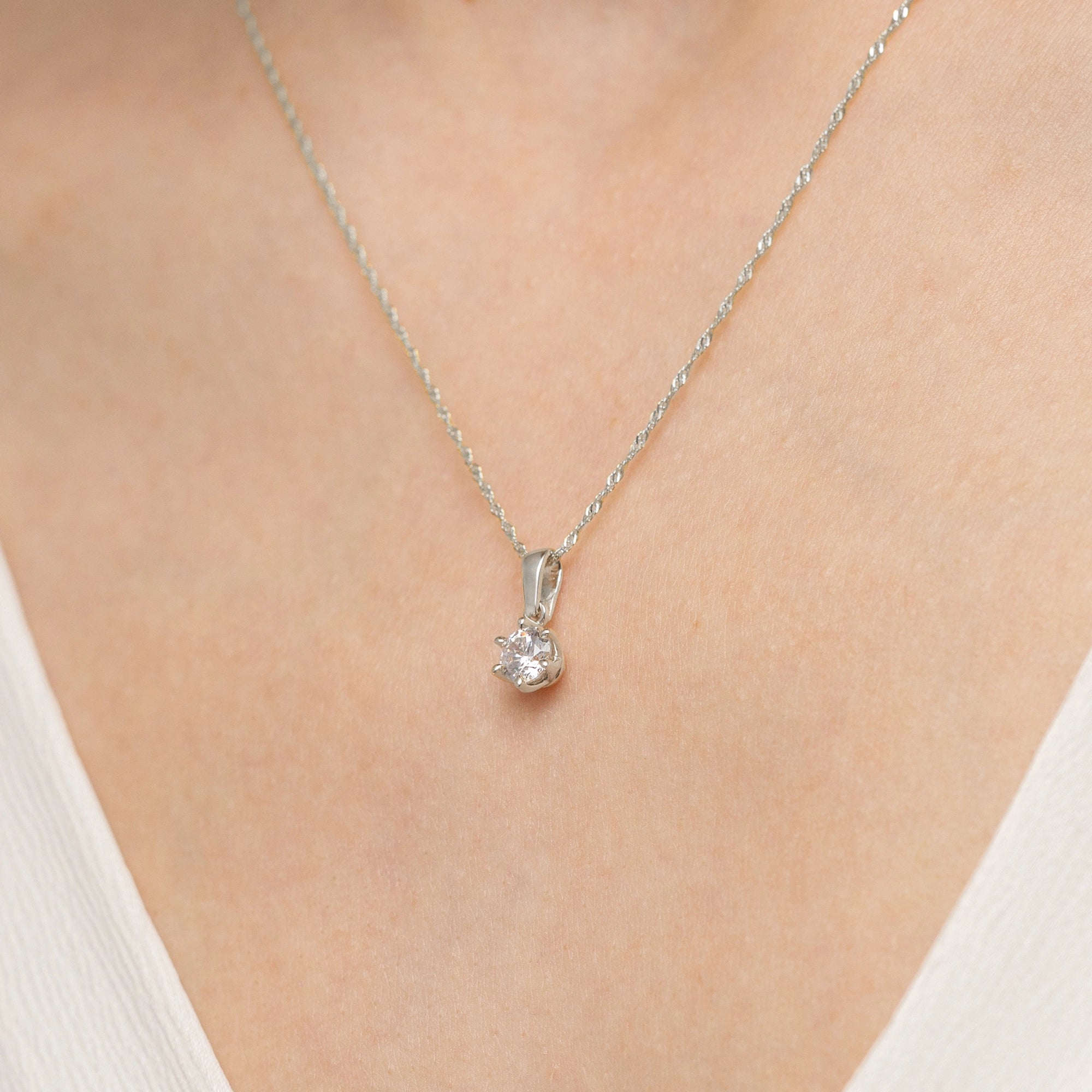 gold-pendant-with-0-50ct-lab-diamond-z0575-ldw-03