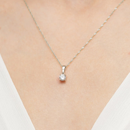 gold-pendant-with-lab-diamonds-z0576-ldw-03