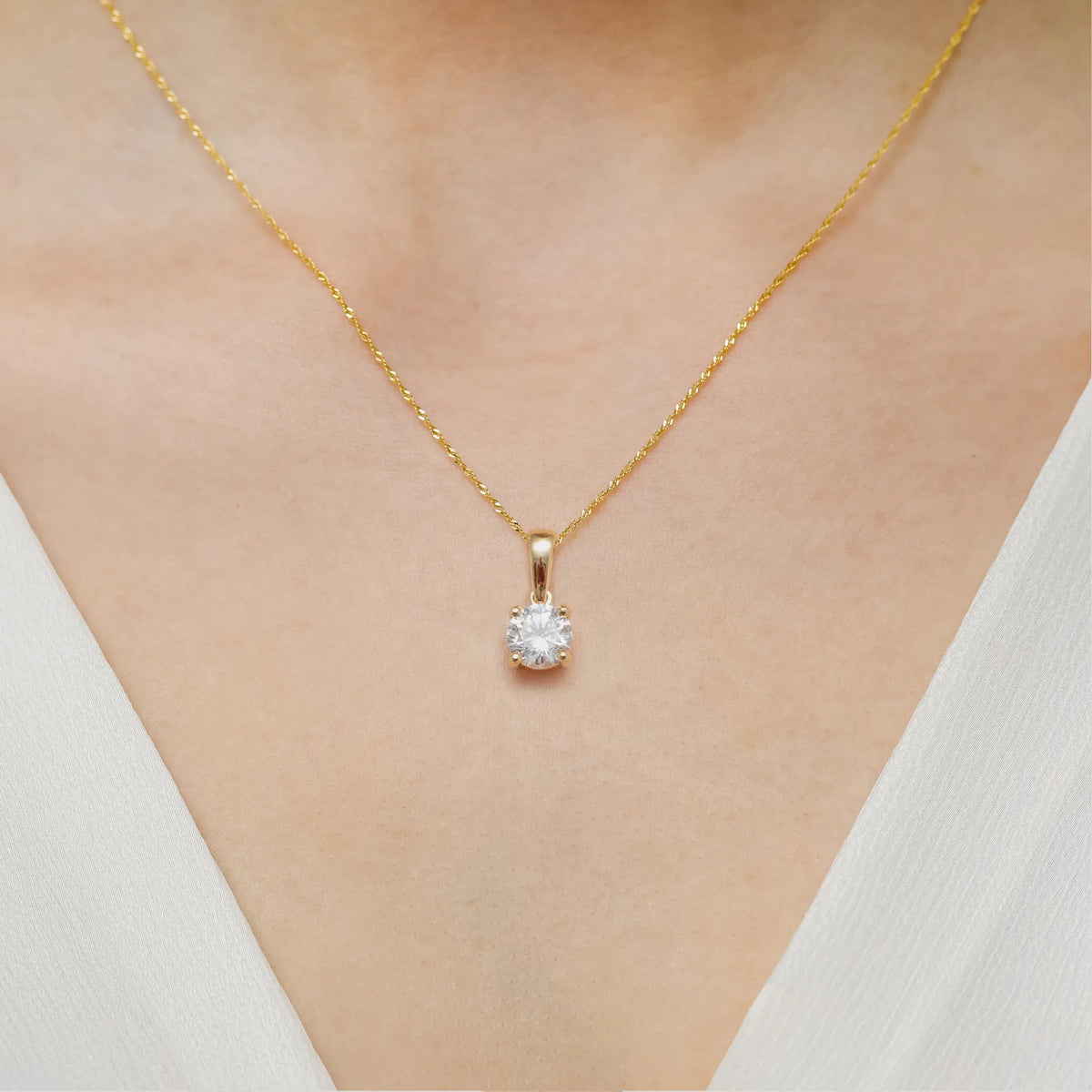 pendentif-en-or-avec-diamant-z0576-diw-05