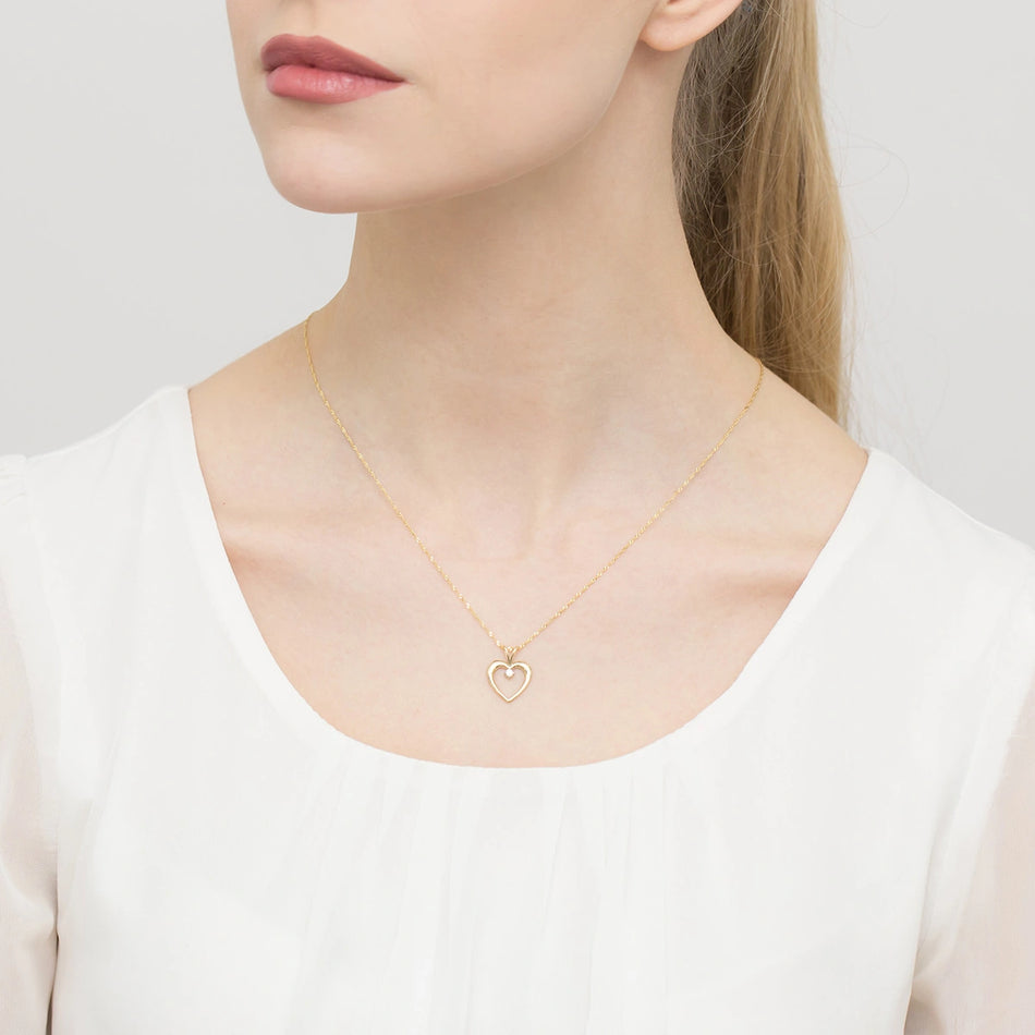 Goldkette mit Herzanhänger