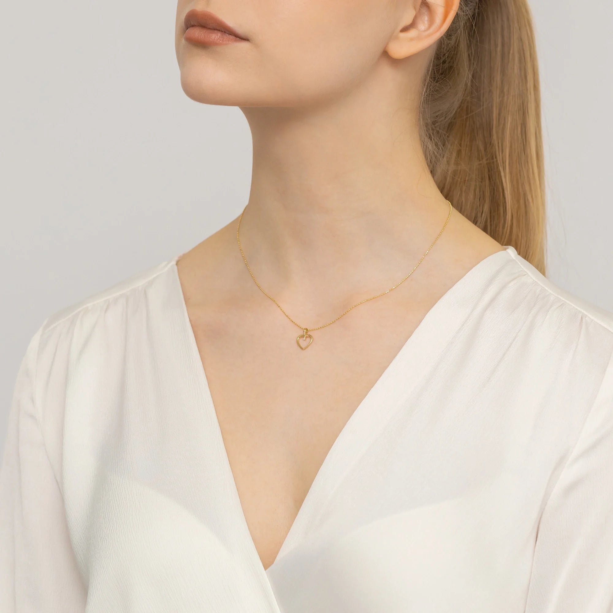 gold-pendant-with-zirconia-heart-z121-585-c