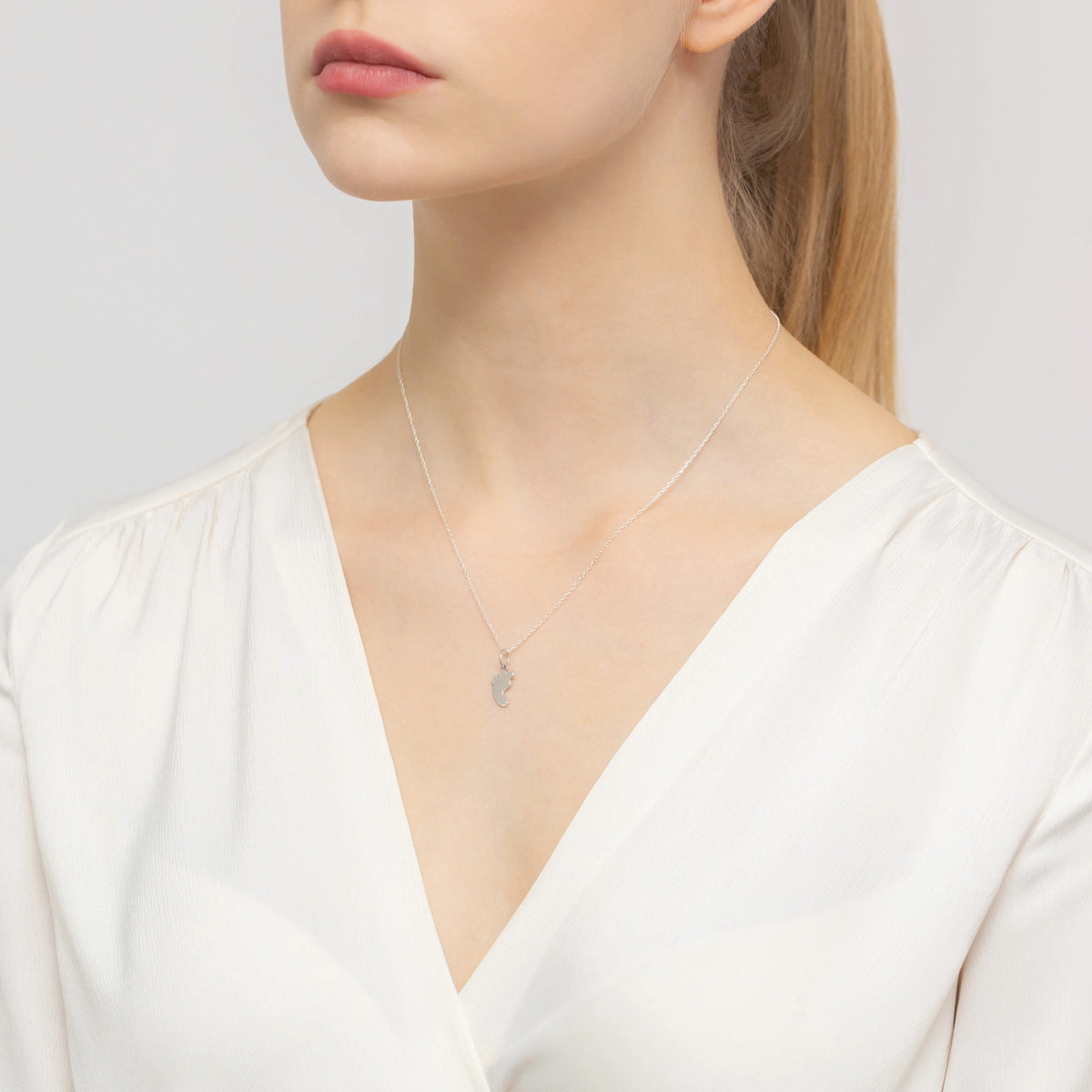 silber-anhaenger-babyfuesse-z279-925-s