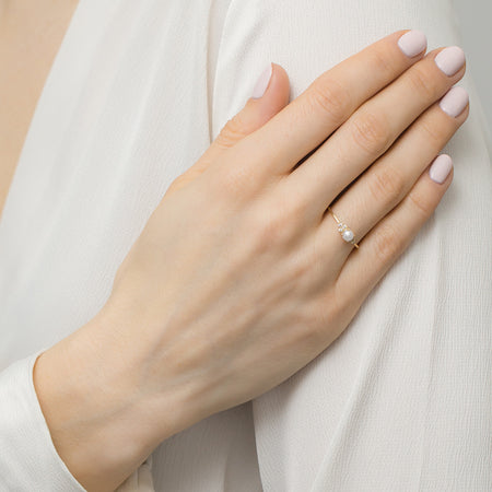 Gold 14K(585) delicate ring with pearl and zirconia. Order gift for mother, girlfriend or fiancee.