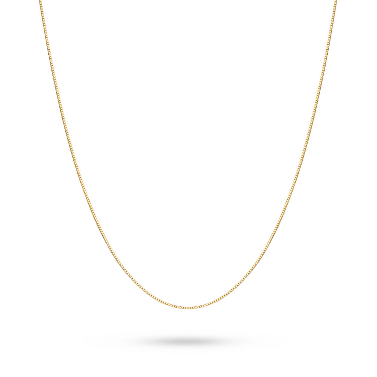 This 8-carat gold chain with a anchor weave is an exclusive accessory. Perfect for a gift.
