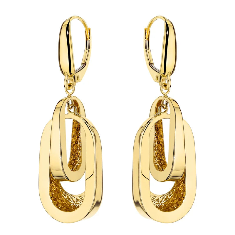 Tieto dvojité oválne náušnice zo 14-karátového (585) zlata sú exkluzívnym doplnkom. Náušnice majú puzetové zapínanie. Sú zabalené v elegantnej krabičke, ideálnej ako darček.