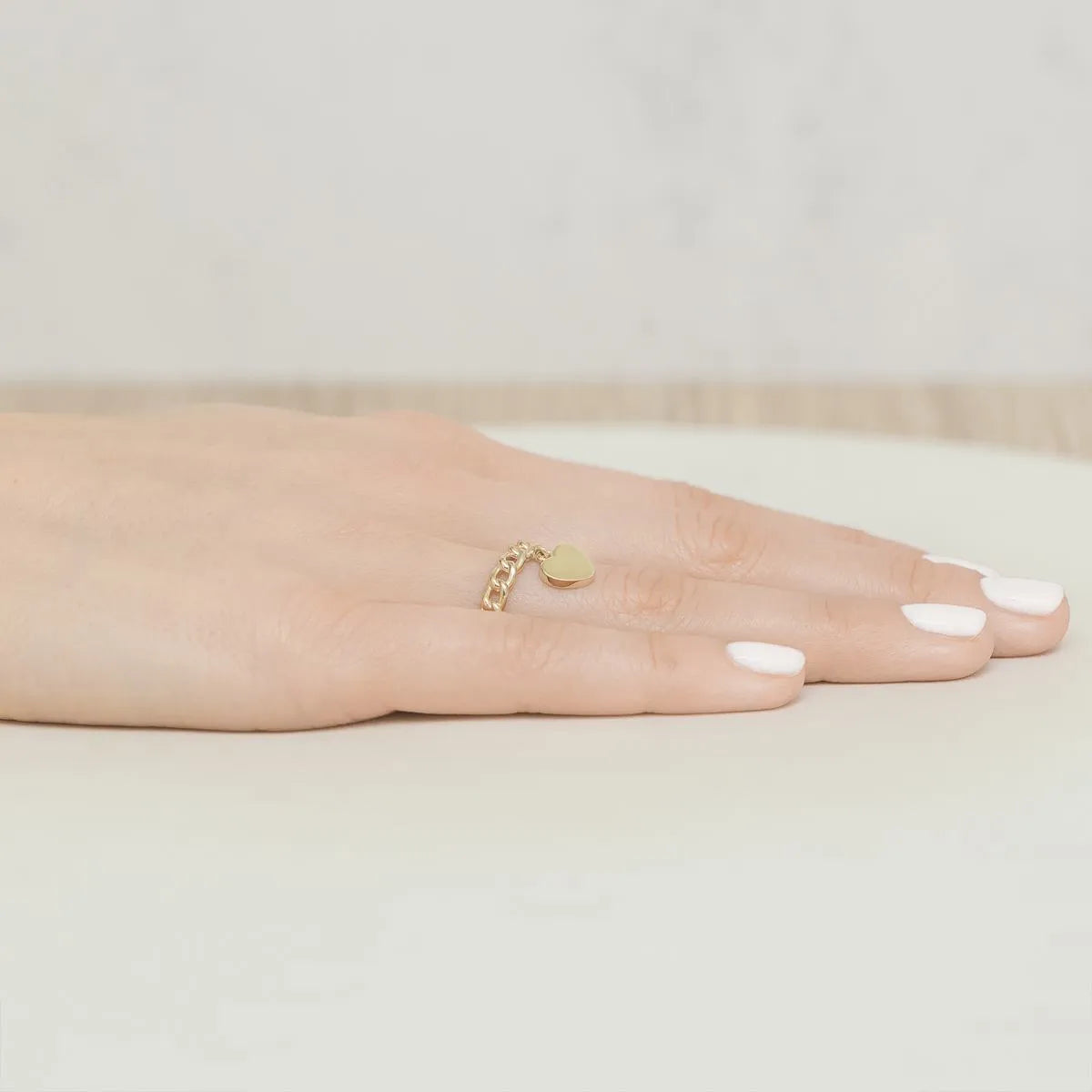 8-carat gold ring are an excellent choice as a gift. Packaged in an elegant box.