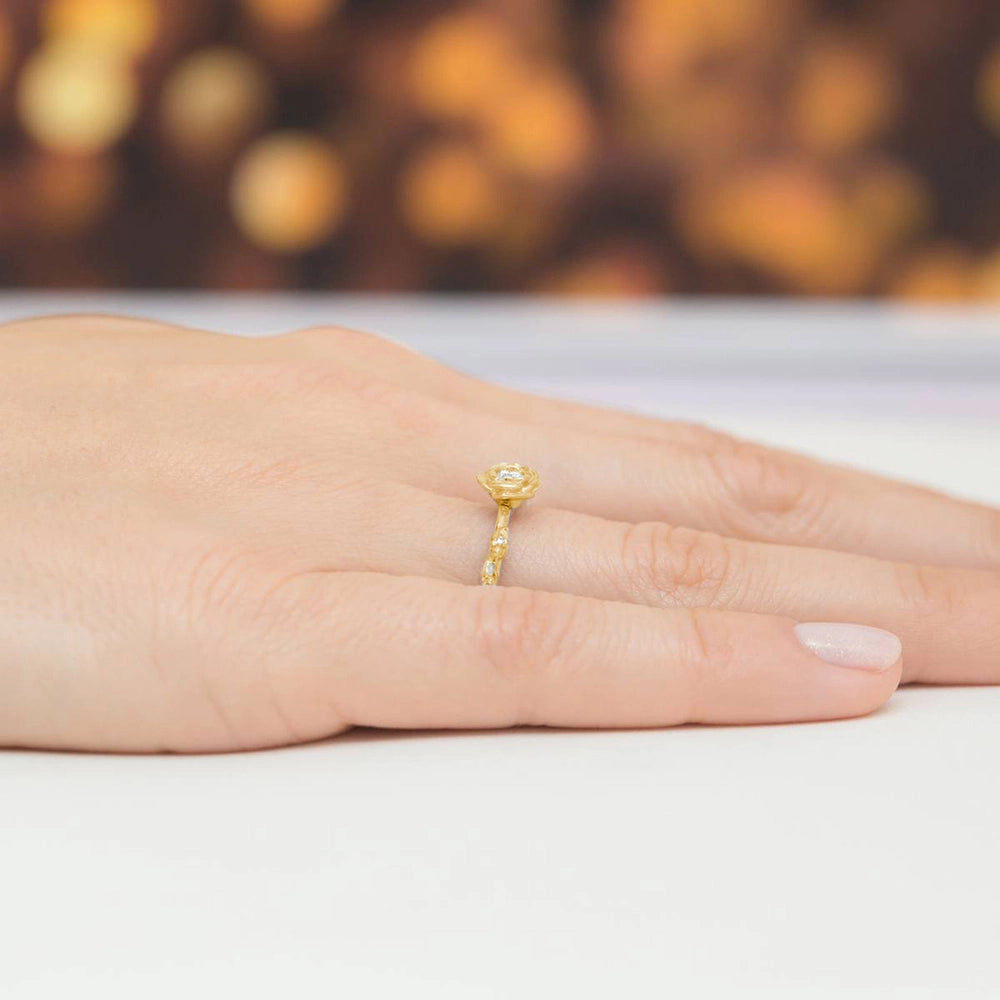bague-en-or-avec-0-08ct-et-4x0-005ct-diamants-p027-b0-10